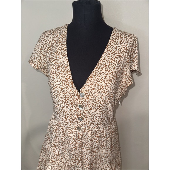 Petal+pump Floral Ruffled Midi Dress Size 8 V-neck Button Front Sleeve Less‎ - Picture 3 of 11